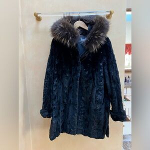 Luxurious Black Fur Coat with Hood